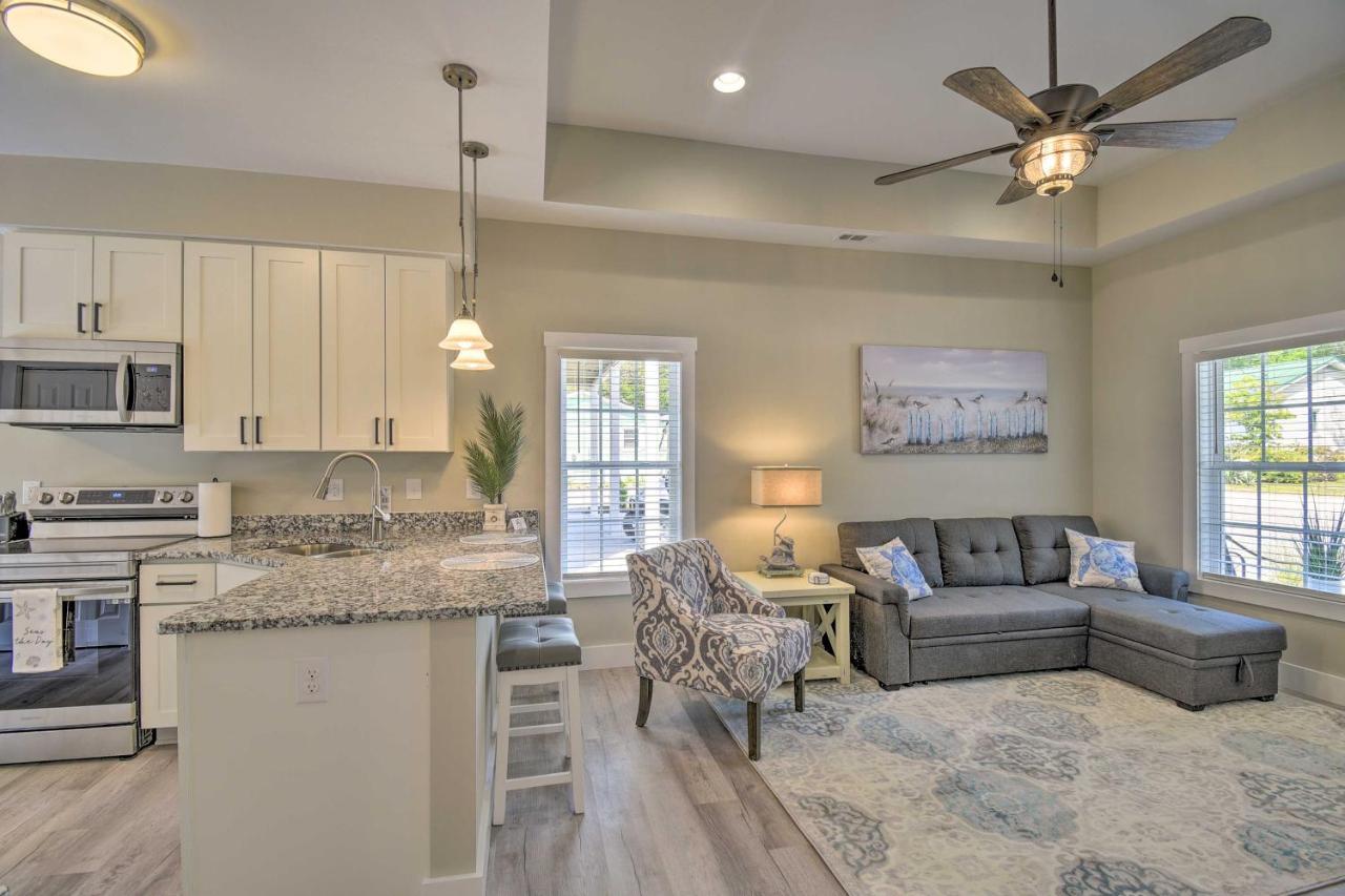 Ocean Isle Beach Home With Shared Lanai And Grill Zewnętrze zdjęcie